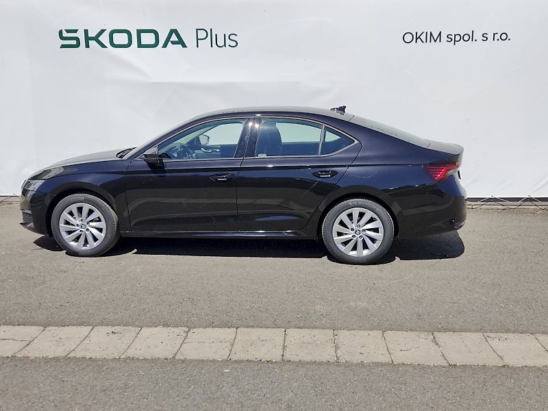 Škoda Octavia (2025) Selection Business 1,5 Tsi 110 - fotka 3 z 34