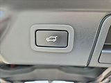 Land Rover Range Rover Velar 3,0 D300 R-Dynamic SE - náhled 12