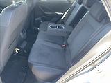 Volkswagen T-Roc 2,0 TDi 110kw DSG Style LED Ra - náhled 8
