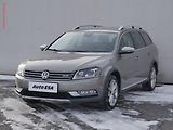 Volkswagen Passat (2013) 2.0 TDi 4x4, ČR, DSG, kůže - náhled 2