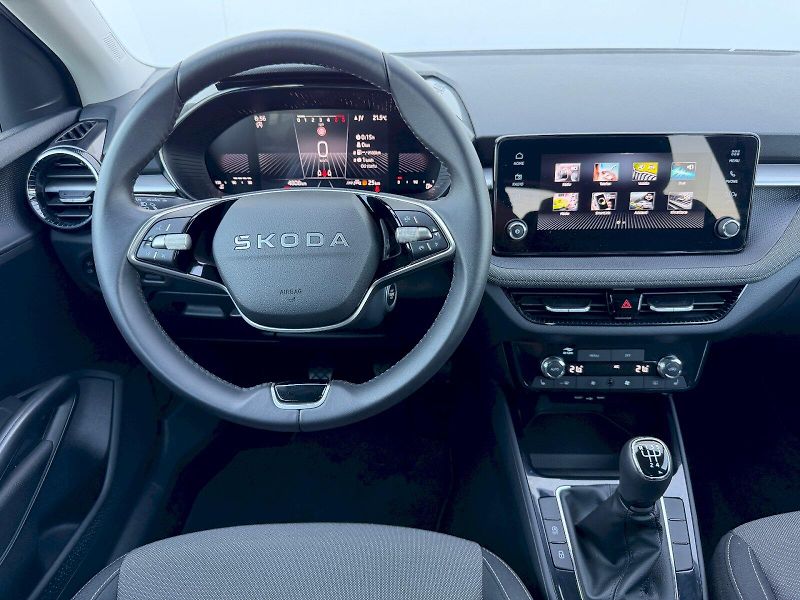 Škoda Fabia (2025) 1.0 MPI 59kW Selection - fotka 8 z 35