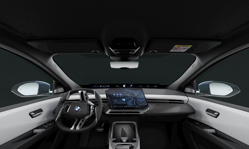 BMW iX3 50 xDrive - fotka 5 z 5