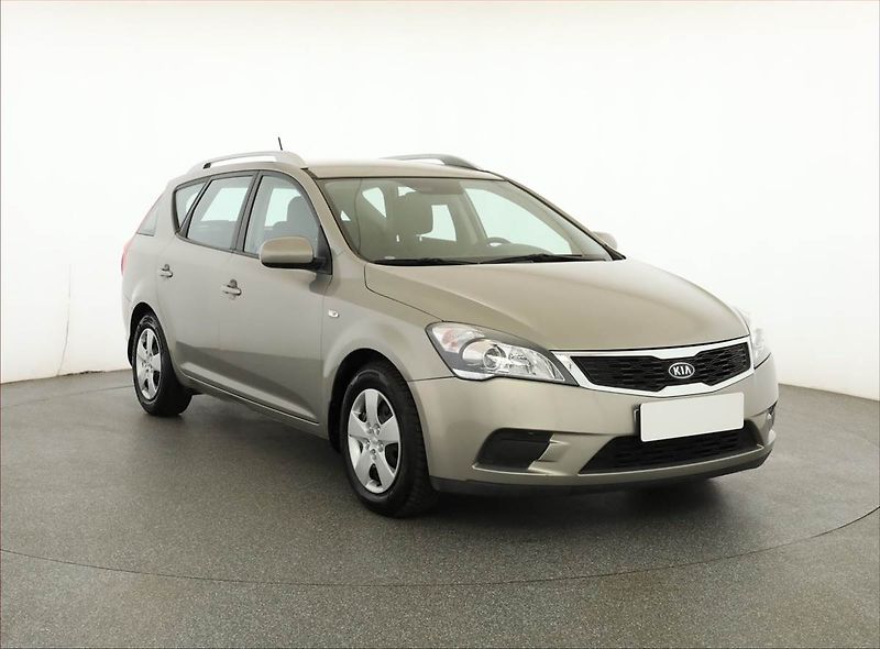 Kia Ceed (2012) 1.4 CVVT - fotografie inzerátu