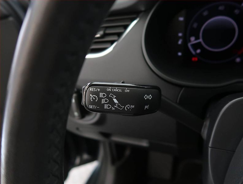 Škoda Octavia (2018) Style 1.6 TDI, Navi, Tempomat - fotka 21 z 24