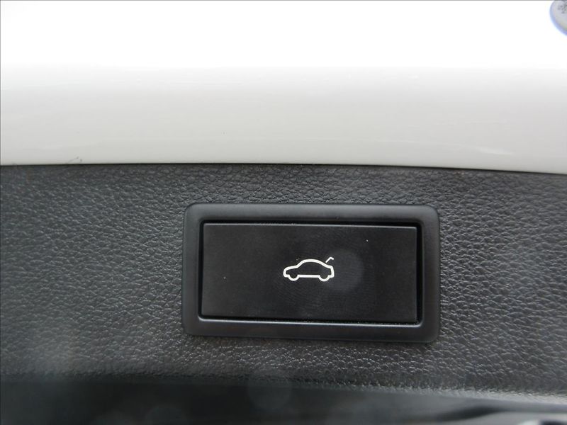 Škoda Kodiaq 2,0 TDI DSG Edice Drive 125 - fotka 14 z 21