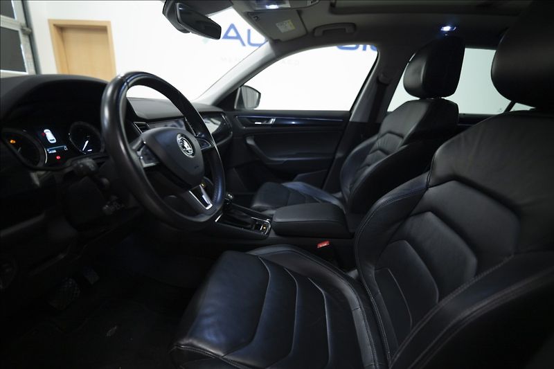 Škoda Kodiaq 2,0 TDI DSG 4x4 NAVI KŮŽE PANO - fotka 7 z 33