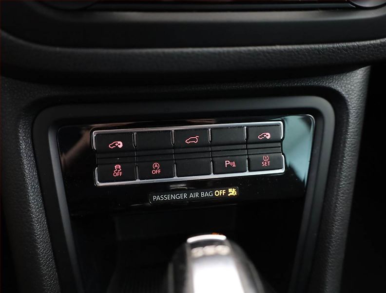 Volkswagen Sharan (2011) 2.0 TDI BMT, Automat - fotka 11 z 18