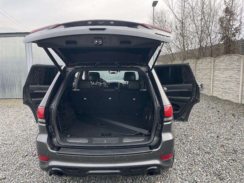 Jeep Grand Cherokee 6.4i 480PS HEMI SRT CZ 78000KM - fotka 157 z 187
