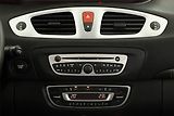 Renault Grand Scénic (2010) 1.9 dCi, Serv.kniha, po STK - náhled 10