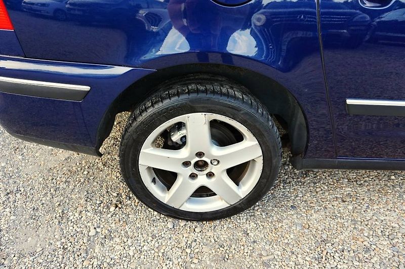 Volkswagen Sharan (2007) 2,0 TDI 103 kW - fotka 15 z 43