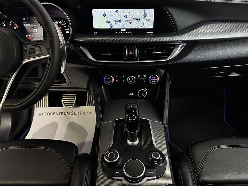 Alfa Romeo Stelvio 206kW Q4 VELOCE 2XALU - fotka 18 z 43