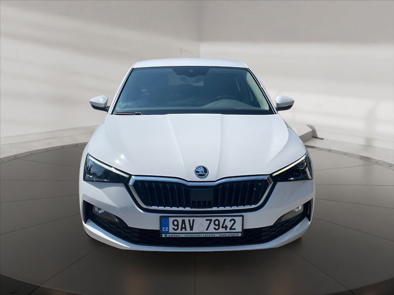 Škoda Scala 1,0 TSI Style - fotka 2 z 11