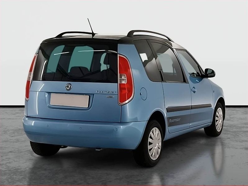 Škoda Roomster (2011) 1.2 TSI, Park. senzory - fotka 5 z 19