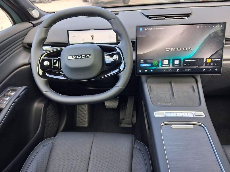 Omoda 7 (2026) Luxury 1.5 tGDI PHEV - fotka 7 z 30