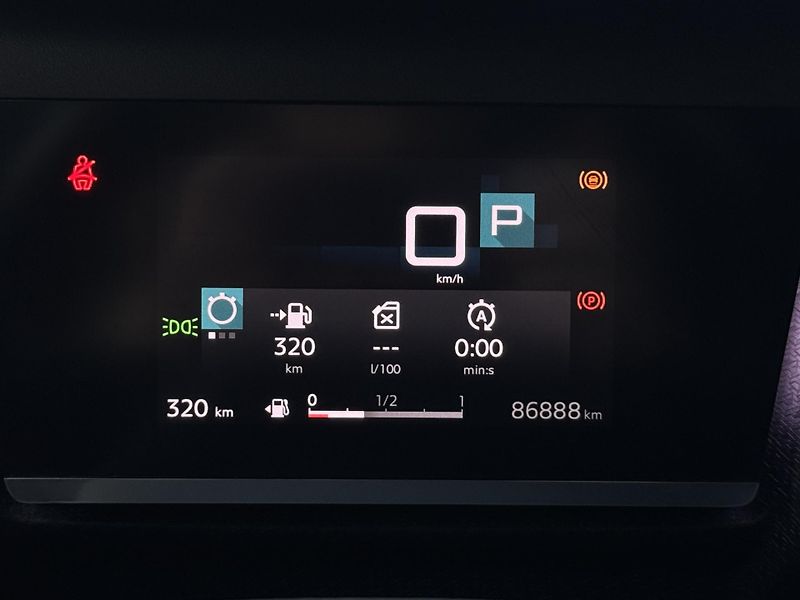 Citroën C4 1.2i 130 S&s 1.MAJITEL ČR DPH  - fotka 9 z 29