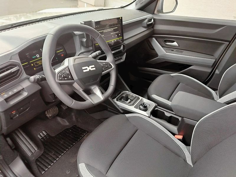 Dacia Duster (2026) Journey Hybrid-G 150 4x4 (auto - fotka 7 z 11