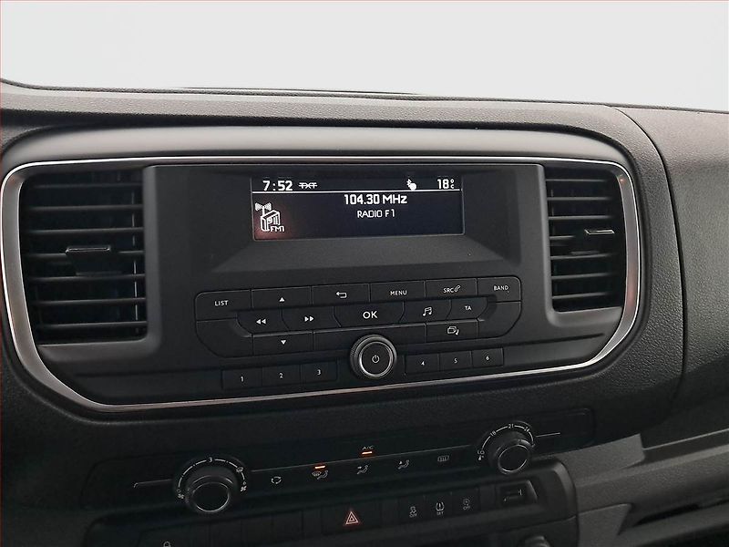 Peugeot Expert (2018) 1.5 BlueHDi, Bus, 5Míst, ČR - fotka 12 z 16
