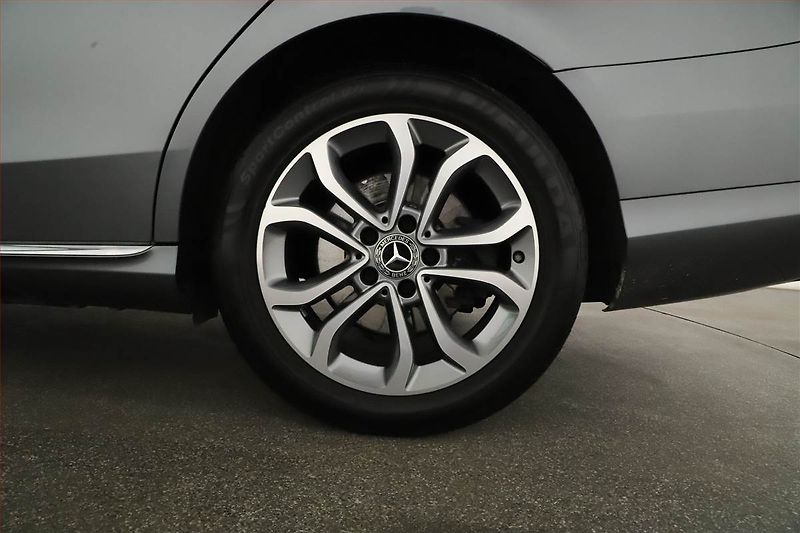 Mercedes-Benz Třídy C (2017) C 220 d, Automat - fotka 12 z 20