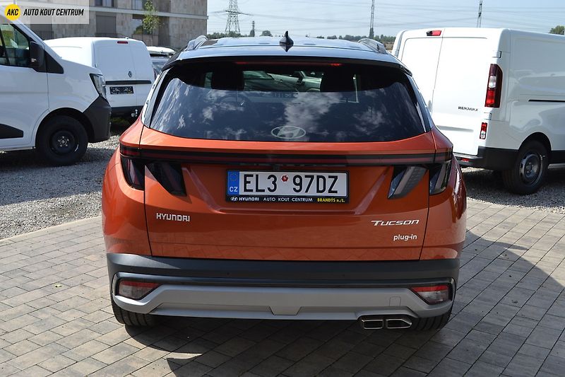 Hyundai Tucson 1,6 T-GDI PHEV 4WD AT PREMIUM - fotka 4 z 69