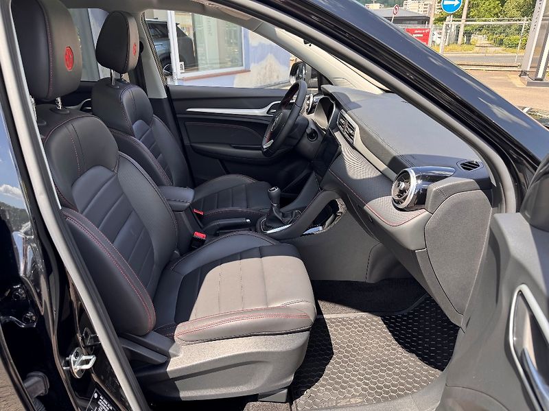 MG ZS (2024) 1,0 TGI (111k) 6MT Elegance - fotka 17 z 45