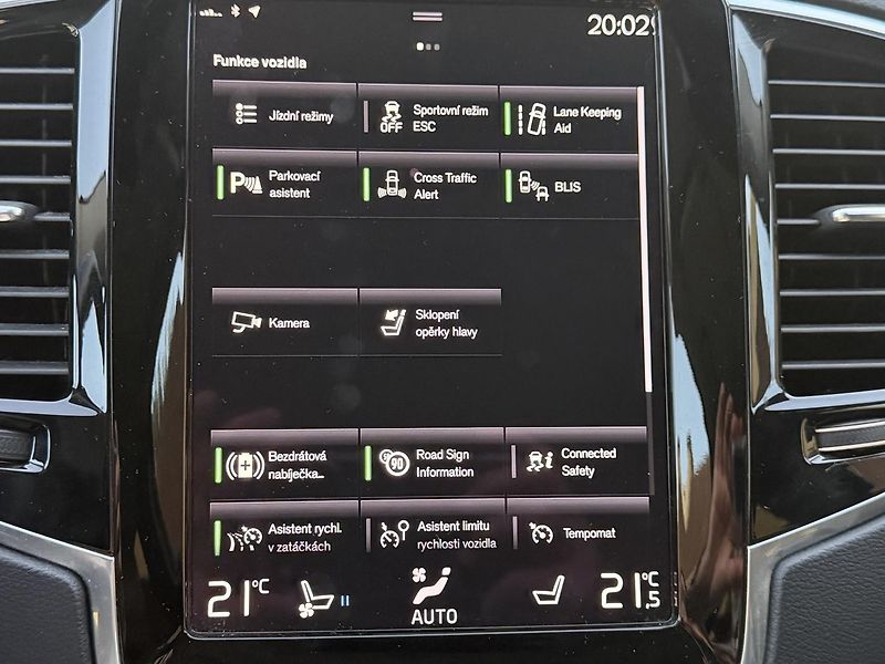 Volvo XC90 (2022) B5 Inscription Auto - fotka 14 z 15