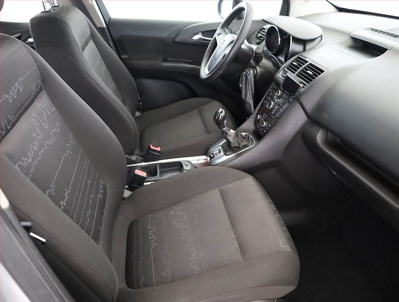 Opel Meriva (2011) 1.3 CDTI, levný provoz - fotka 7 z 16
