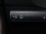 Toyota Corolla 2,0 HEV 135kW TREK 64tkm.ČR - náhled 21