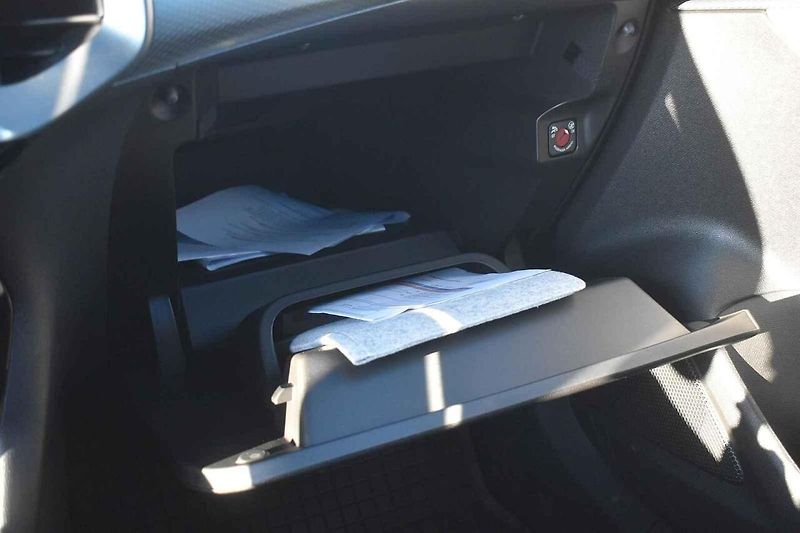 Opel Mokka je stále jedno z nejhezčích malých SUV.