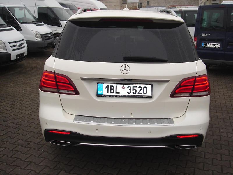 Mercedes-Benz GLE (2017) GLE 350D 4M - fotka 4 z 13