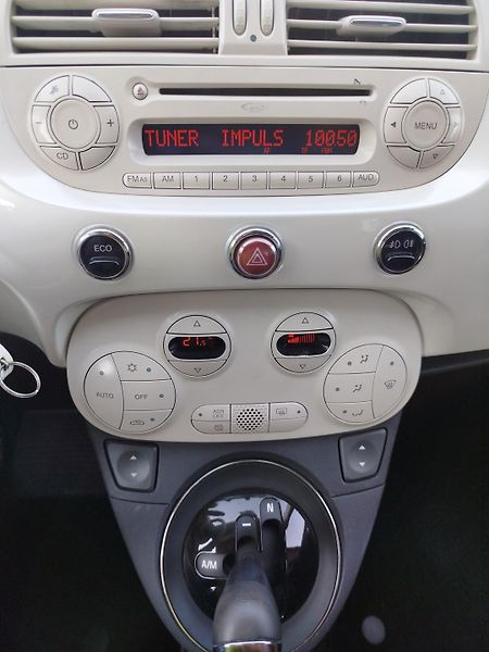 Fiat 500 (2011) Cabtio 0.9 - fotka 11 z 27