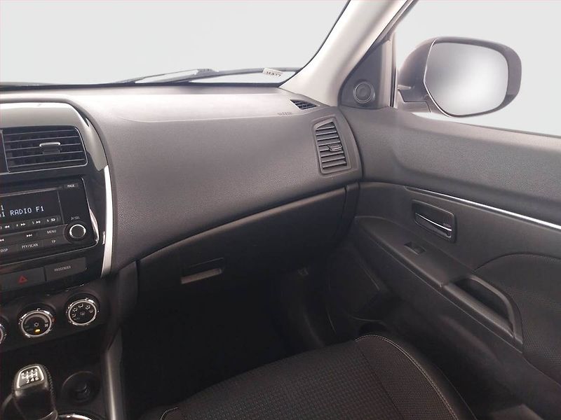 Citroën C4 Aircross (2014) 1.6 HDi, 4X4, ČR,1.maj - fotka 8 z 21