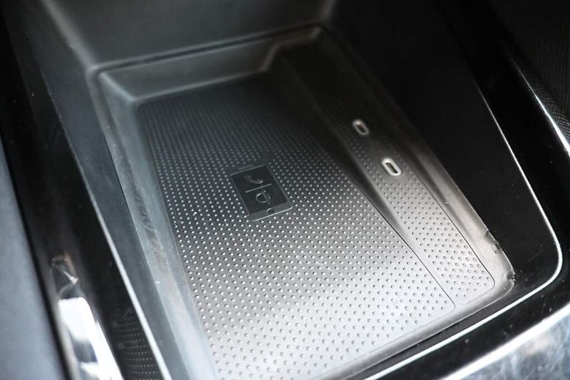 Škoda Octavia (2023) 2.0 SCOUT 4x4 DSG Matrix LED T - fotka 31 z 36