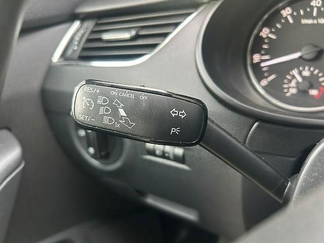 Škoda Octavia (2013) 1,4TSi elegance combi 103kW   - fotka 38 z 43