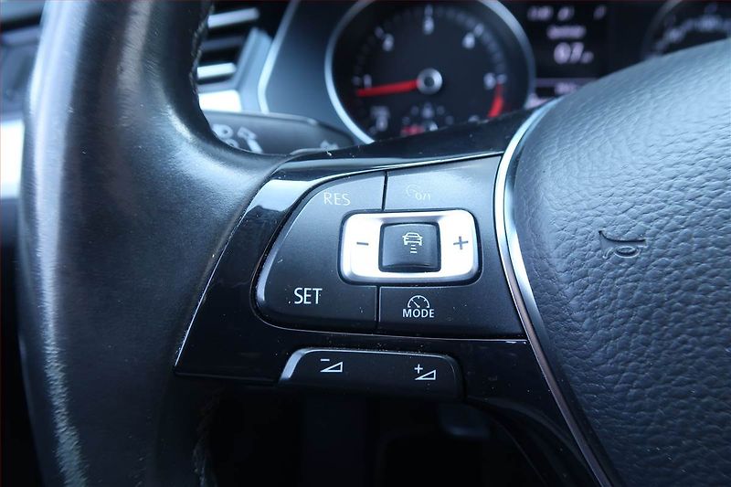 Volkswagen Passat (2017) 2.0 TDI, 4X4, Automat - fotka 17 z 25