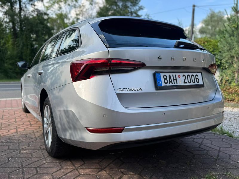 Škoda Octavia (2021) 2.0TDi 1.MAJ. ČR DPH SERVISKA - fotka 4 z 26