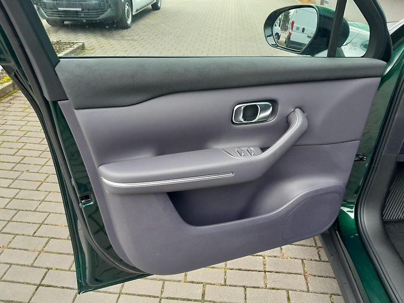 Leapmotor C10 (2026) Design 1,5T  EV hybrid - fotka 22 z 35