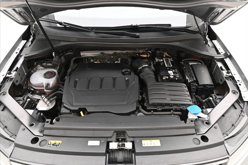 Volkswagen Tiguan Allspace 2,0 TDI 110kW DSG 7Míst Záruka - fotka 9 z 32