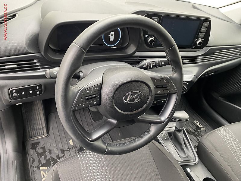 Hyundai i20 (2023) 1.0 T-GDi, 1.maj,ČR, Smart - fotka 12 z 21