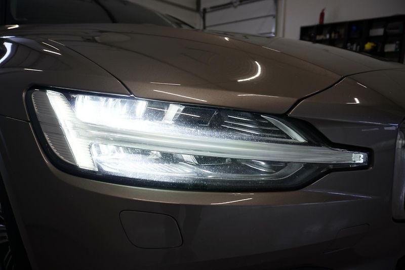 Volvo V60 2,0 D4 POLESTAR INSCRIPTION - fotka 9 z 35