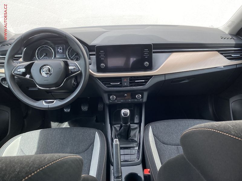 Škoda Scala (2023) 1.0 TSi, 1.maj,ČR, Style - fotka 8 z 19