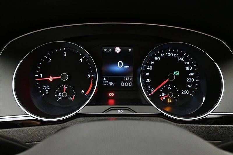 Volkswagen Passat 2,0 TDI 147kW 4x4 DSG Alltrack - fotka 16 z 33