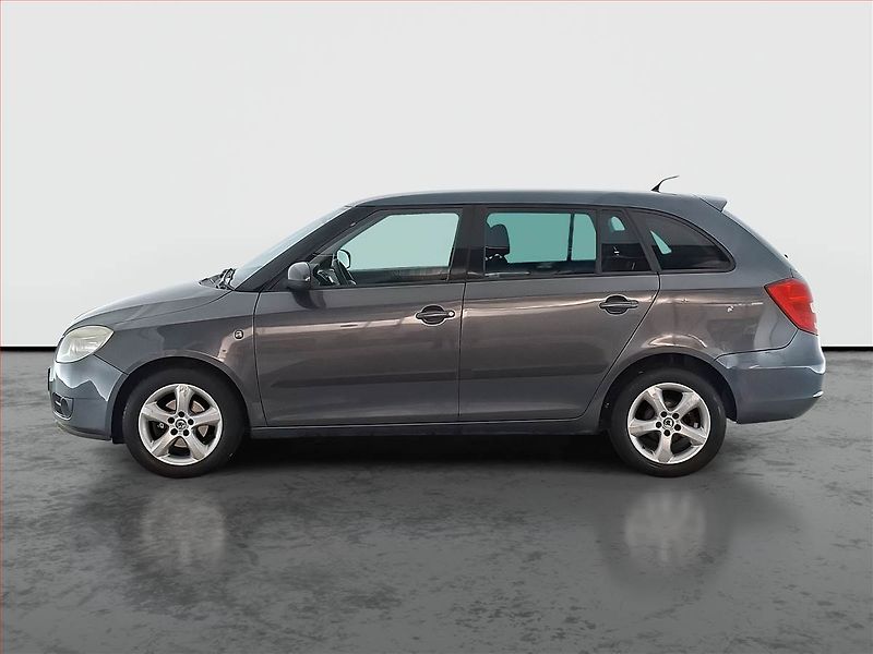 Škoda Fabia (2009) 1.6 16V, nová STK, Tažné - fotka 3 z 14