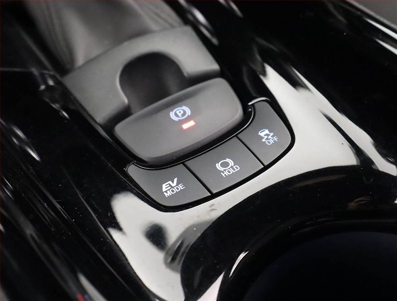 Toyota C-HR (2021) Style 1.8 Hybrid - fotka 15 z 22