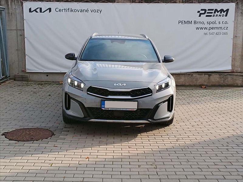 Kia XCeed 1.6 1,6 T-GDi GPF 7DCT STEEL E - fotka 3 z 8