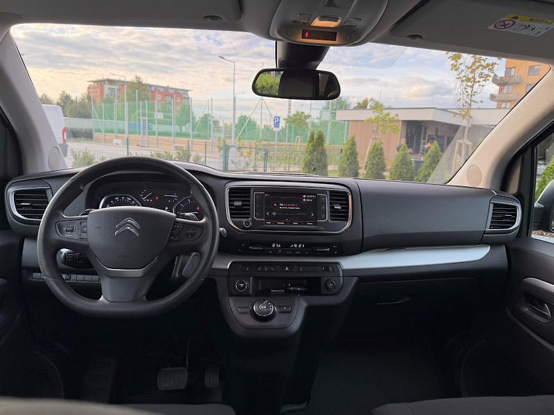Citroën SpaceTourer (2016) 2.0 BlueHDi 130 kW/8 míst - fotka 12 z 19