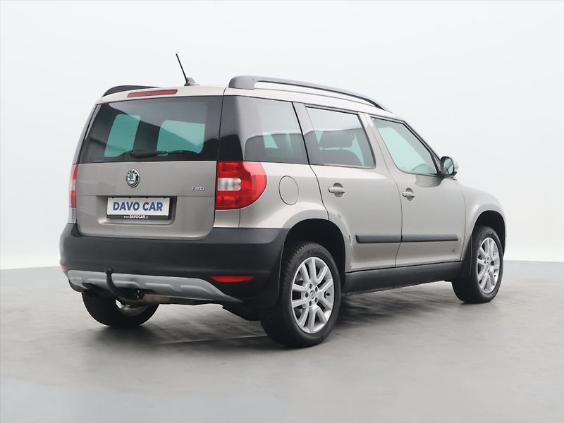 Škoda Yeti 2.0 TDI 103KW 4X4 PANORAMA - fotka 7 z 31