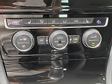 Volkswagen Golf (2015) 1.4 TSi, Highline, bixen - náhled 14