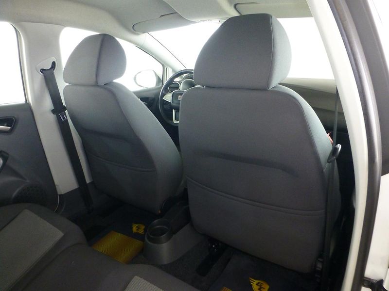 Seat Ibiza (2011) 1,6TDI-77KW**ALU**VYHŘ.SEDADLA - fotka 18 z 20