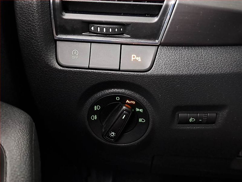 Škoda Fabia (2016) 1.2 TSI, Tempomat - fotka 17 z 18