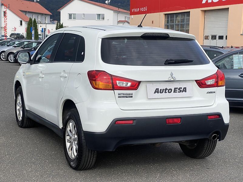Mitsubishi ASX (2011) 1.6i, ČR, AC, temp - fotka 4 z 20